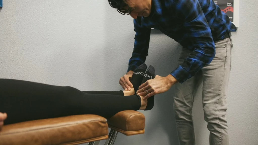 Run Strong Again – Sarasota Chiropractic Care for Shin Splints