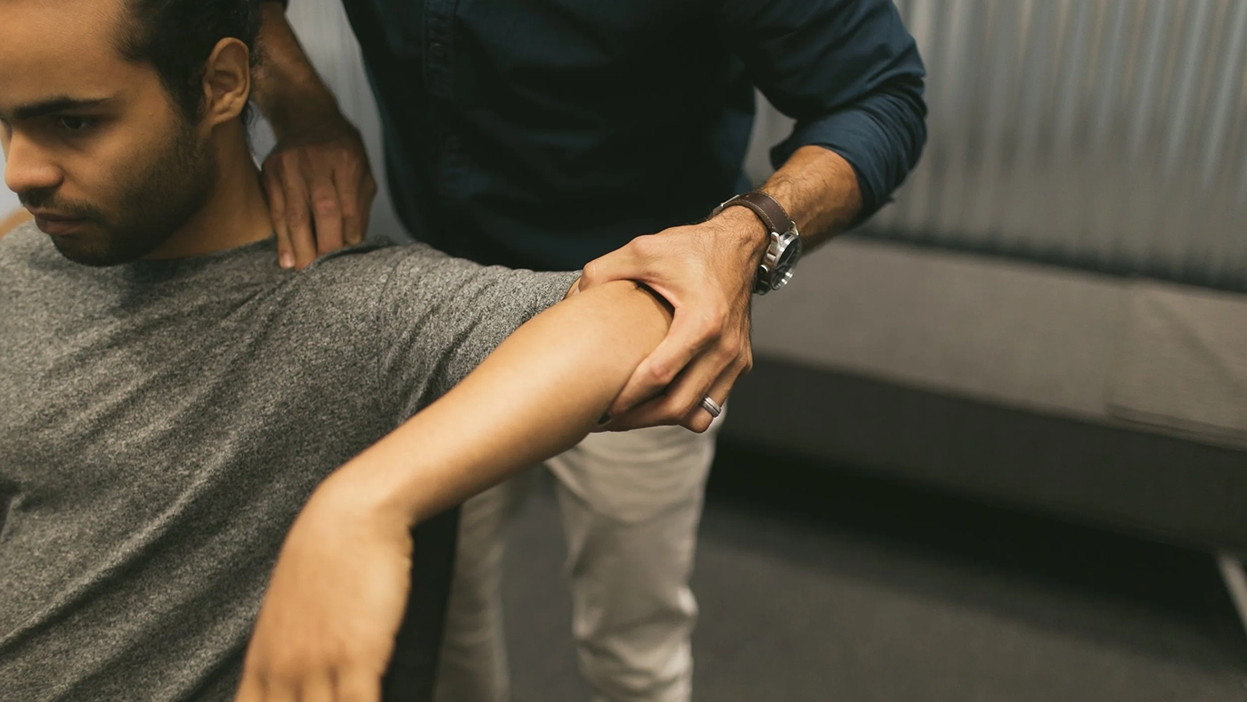 Understanding A/C Sprains and Separations: Shoulder Alignment and Function - sports injuries